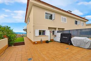 2 Bedroom Townhouse - Puerto de Santiago — photo 23 of 25