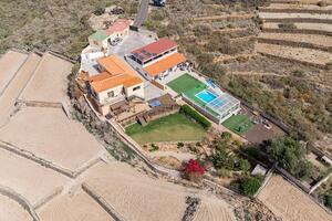 6 Bedroom Villa - San Miguel — photo 41 of 61