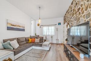 3 Bedroom Apartment - Tijoco Bajo — photo 2 of 26