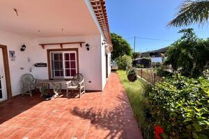 4 Bedroom House - Tejina — photo 3 of 4