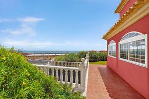 Seafront 3 Bedroom Townhouse - El Médano - Las Dunas — photo 7 of 49