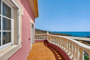 Seafront 3 Bedroom Townhouse - El Médano - Las Dunas — photo 31 of 49