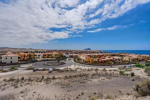 3 Bedroom Townhouse - Golf del Sur  - San Blas — photo 26 of 30