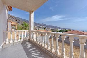 4 Bedroom Villa - Candelaria — photo 18 of 37