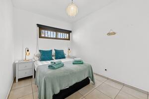1 Bedroom Apartment - Torviscas Bajo - Mareverde — photo 5 of 20