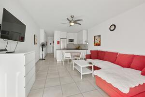 1 Bedroom Apartment - Torviscas Bajo - Mareverde — photo 8 of 20