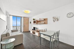 1 Bedroom Apartment - San Eugenio Alto - Caledonia Park — photo 5 of 17