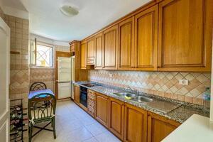2 Bedroom Penthouse - Los Cristianos - Parque Tropical 2 — photo 5 of 15