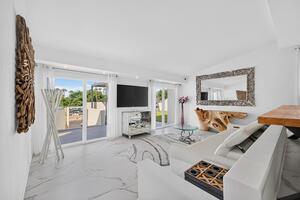3 Bedroom Villa - San Eugenio Alto - Roque Villas — photo 8 of 24