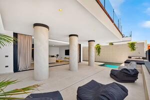 Luxury 3 Bedroom Villa - San Eugenio Alto - La Tagora — photo 7 of 38