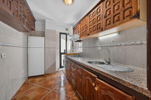 3 Bedroom Apartment - Puerto de Santiago - Los Ángeles — photo 6 of 18