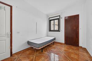 3 Bedroom Apartment - Puerto de Santiago - Los Ángeles — photo 10 of 18