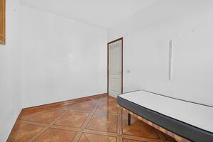 3 Bedroom Apartment - Puerto de Santiago - Los Ángeles — photo 11 of 18