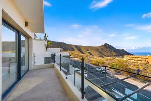 3 Bedroom Villa - Roque del Conde — photo 29 of 49