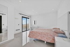 3 Bedroom Villa - Roque del Conde — photo 38 of 49