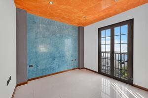 6 Bedroom Townhouse - Candelaria — photo 14 of 40