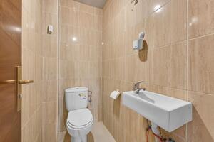 6 Bedroom Townhouse - Candelaria — photo 18 of 40
