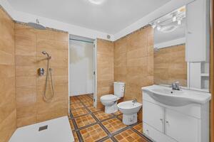 6 Bedroom Townhouse - Candelaria — photo 36 of 40