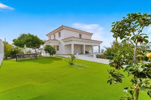 5 Bedroom Villa - Arona — photo 3 of 43