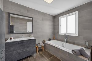 5 Bedroom Villa - Arona — photo 23 of 43