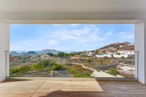 5 Bedroom Villa - Arona — photo 28 of 43