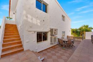 5 Bedroom Villa - Chayofa - Chayofa de Los Cristianos — photo 17 of 40