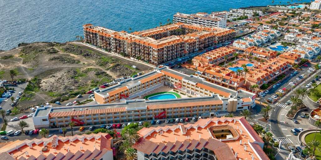 79 Bedroom Hotel - Costa del Silencio