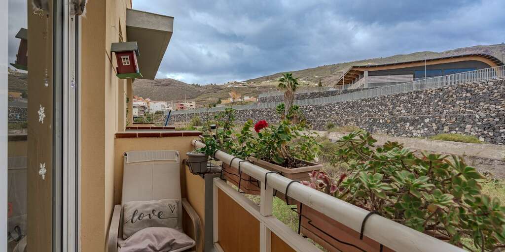 Apartamento de 3 dormitorios - Valle de San Lorenzo - Edificio J. J. Paca
