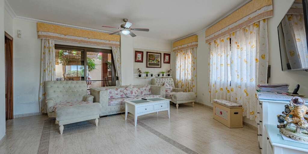 3 Bedroom Townhouse - Galeón