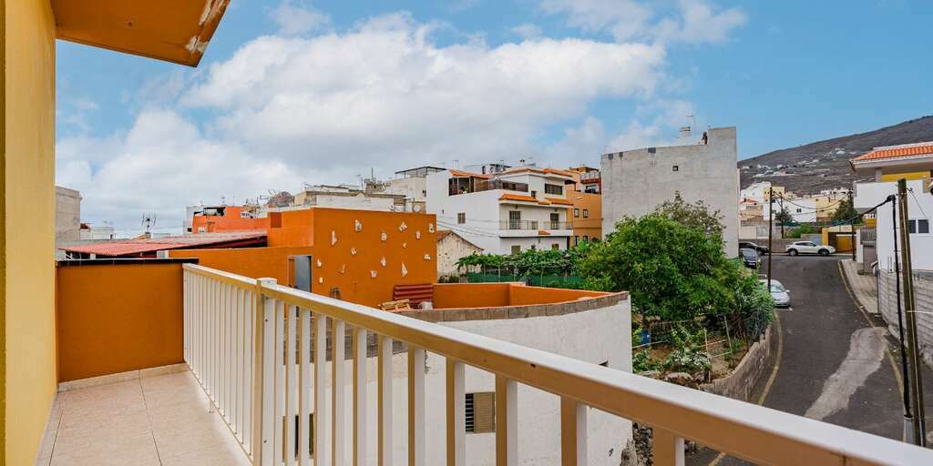 Apartamento de 3 dormitorios - Valle de San Lorenzo - Vivimar