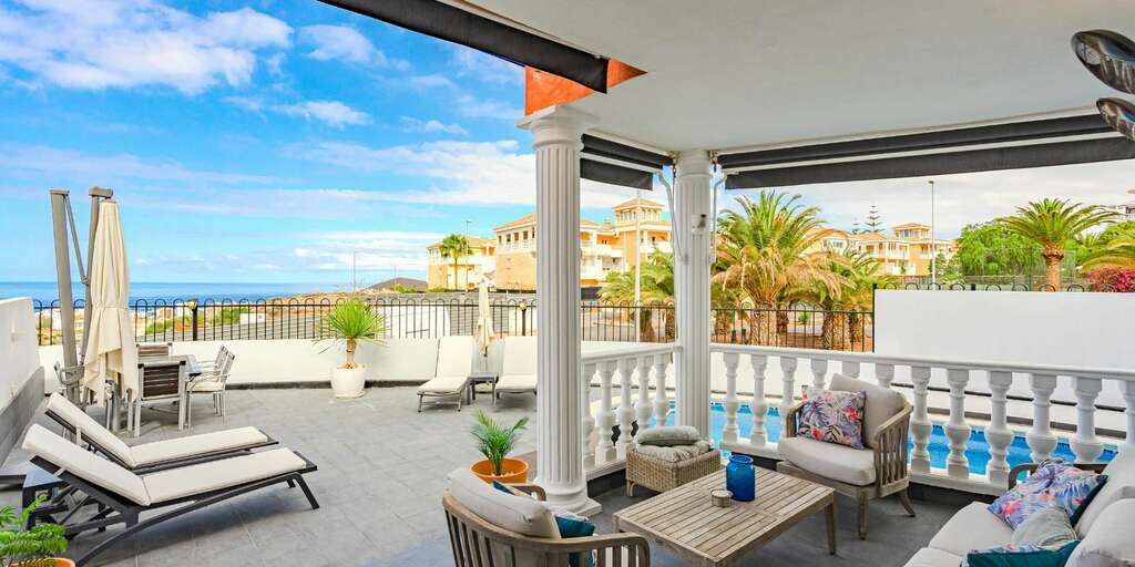 Adosado de 4 dormitorios - Los Cristianos - Vista Hermosa