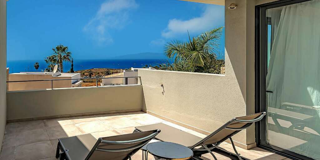 3 Bedroom Villa - La Caleta