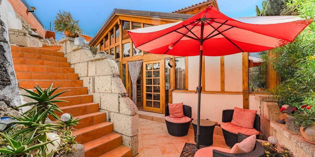 6 Bedroom Villa - Villa de Arico