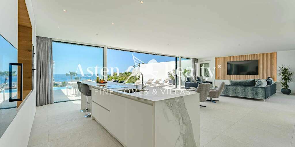 3 Bedroom Villa - San Eugenio Alto - Siam Blue