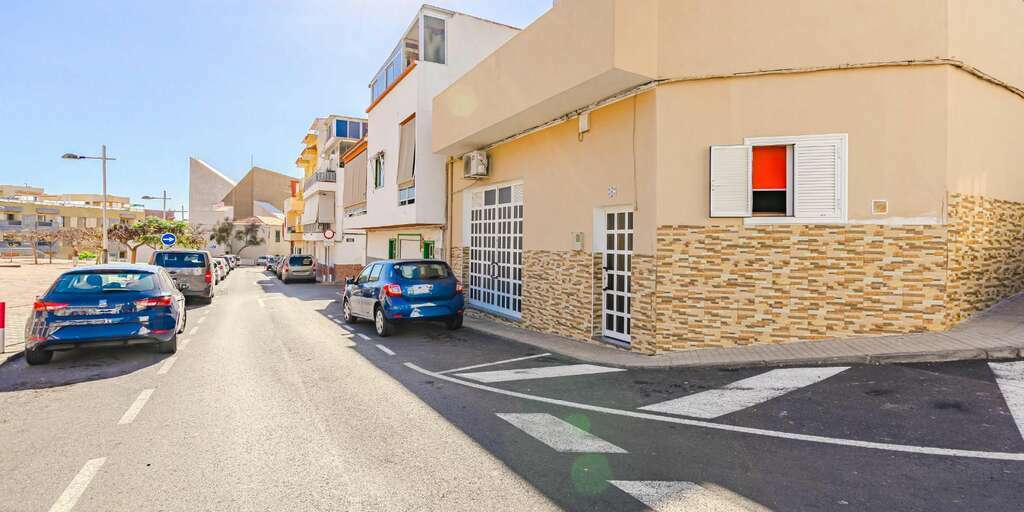 3 Bedroom House - Alcalá
