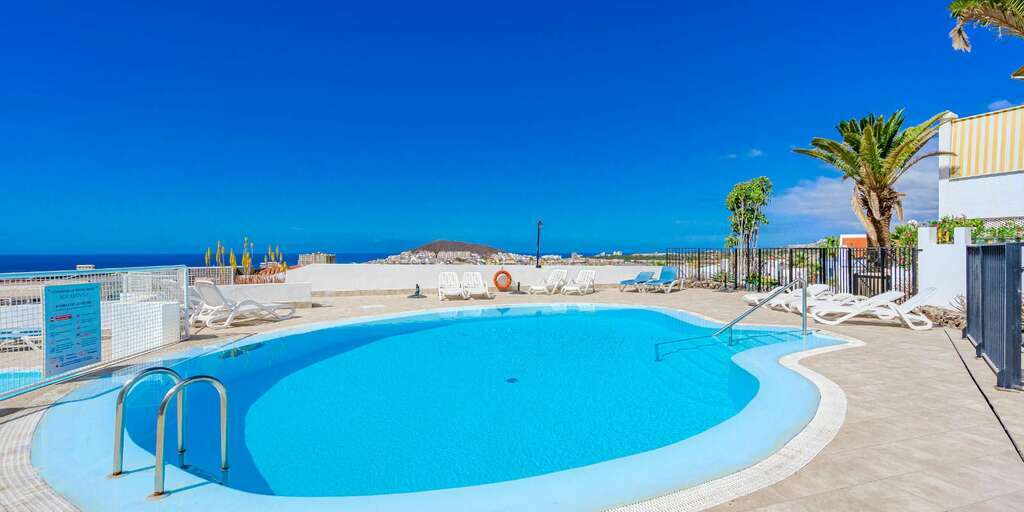 2 Bedroom Apartment - Los Cristianos - Sotavento