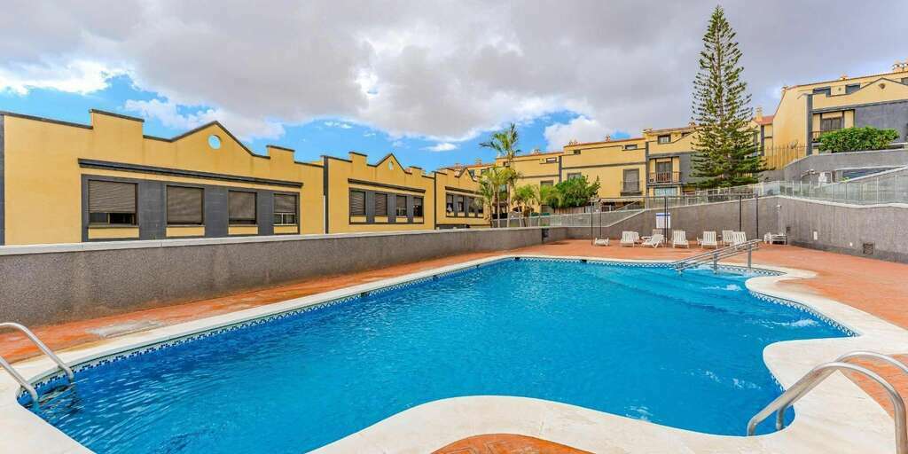 3 Bedroom Townhouse - Llano del Camello