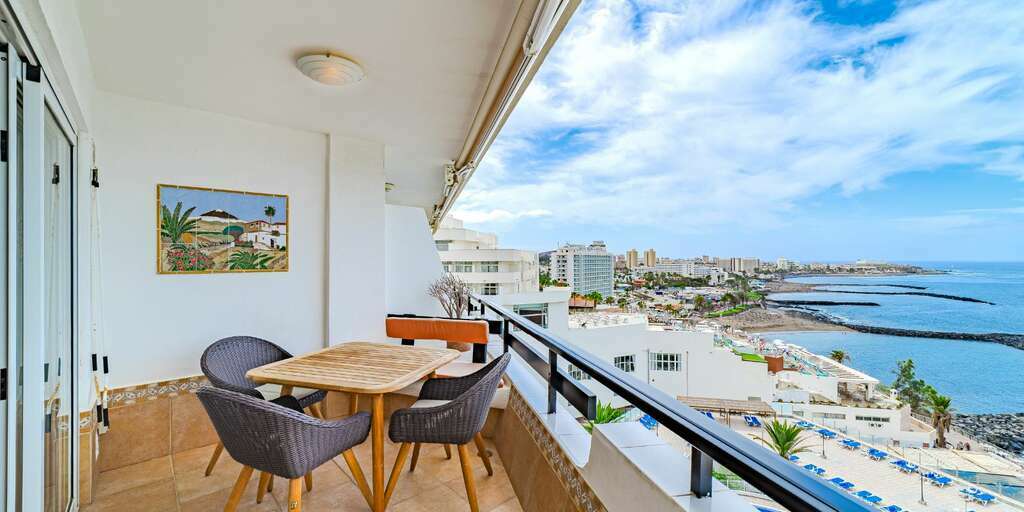 Seafront 1 Bedroom Apartment - San Eugenio Bajo - Villamar