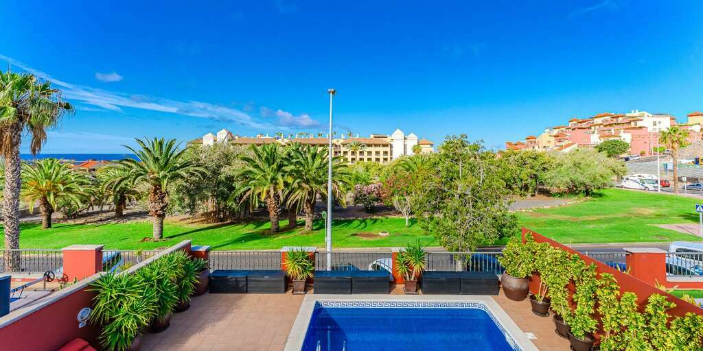 Luxury 3 Bedroom Villa -  Bahía del Duque - Villas del Duque