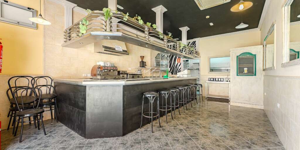 Entreprise - Los Cristianos