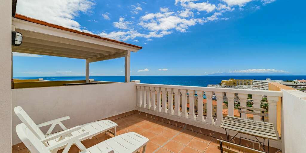 2 Bedroom Penthouse - Callao Salvaje - Arco Iris