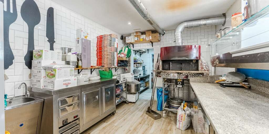 Business - Torviscas Bajo