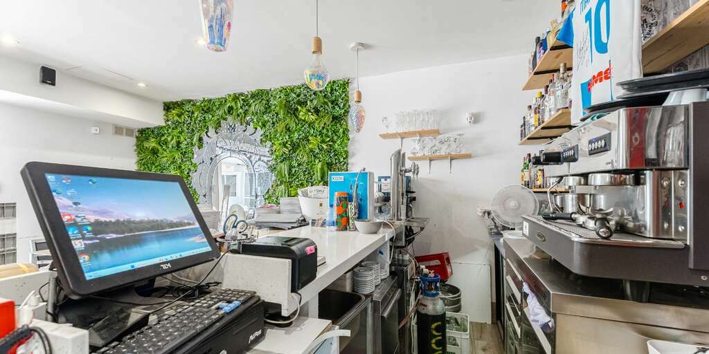 Business - Torviscas Bajo