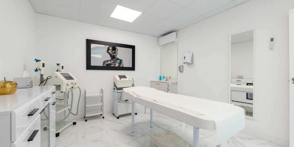 Business - Torviscas Bajo