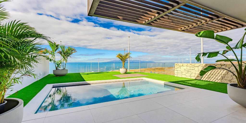 2 Bedroom Penthouse - Callao Salvaje