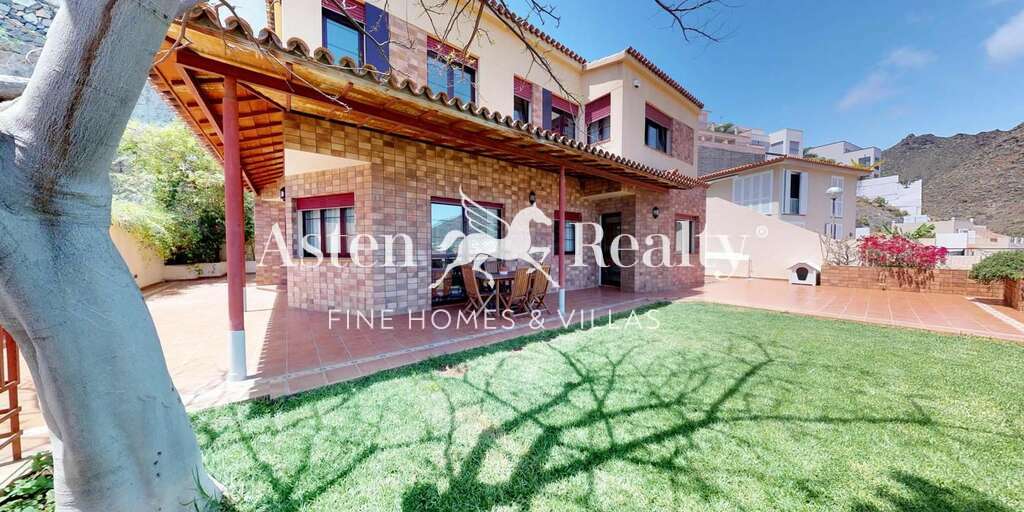 Villa mit 6 Schlafzimmern - Santa Cruz