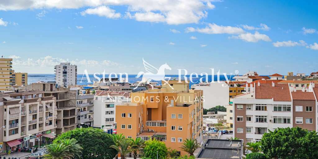 Квартира с 4 спальнями - Los Cristianos - Edificio Soledad