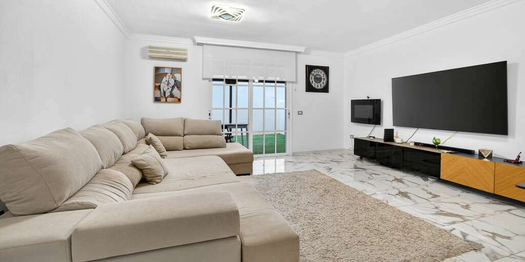 3 Bedroom Townhouse - San Isidro