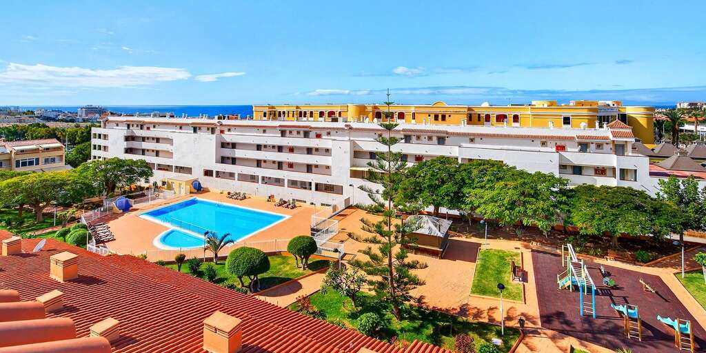 4 Bedroom Duplex - Torviscas Bajo - Oasis Dakota
