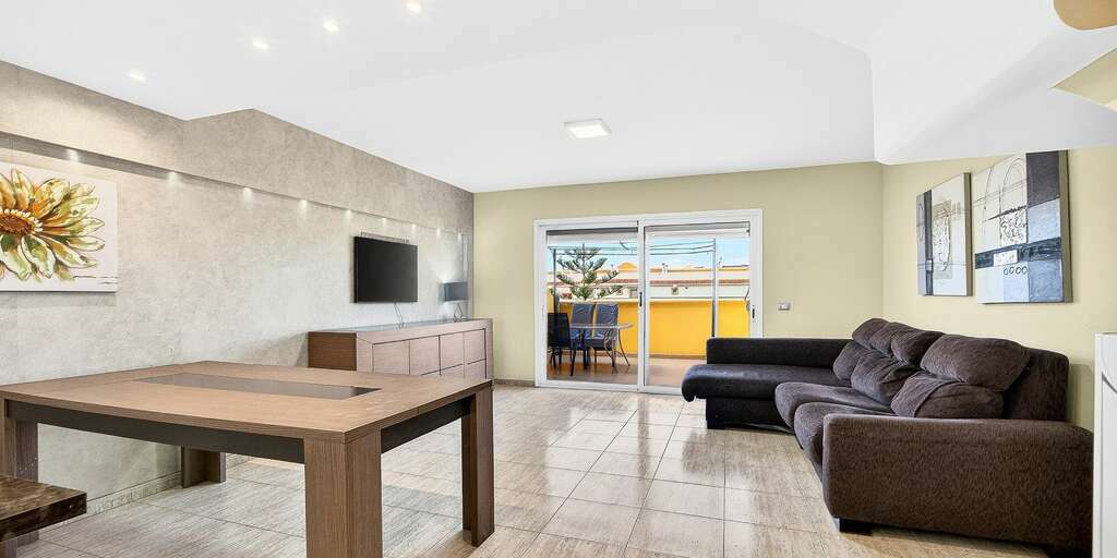 4 Bedroom Duplex - Torviscas Bajo - Oasis Dakota